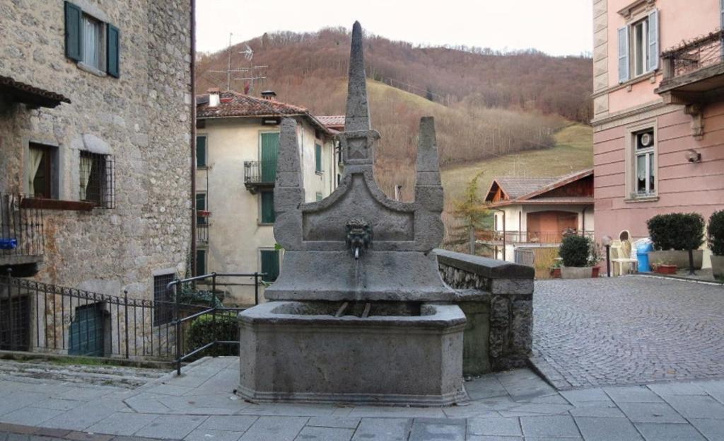 Casa Vacanza 1 Serina  Buitenkant foto